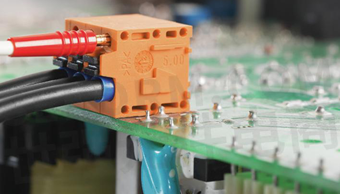 【PCB接（jiē）線端子密封膠】研泰助力保障設備長期穩定（dìng）運行