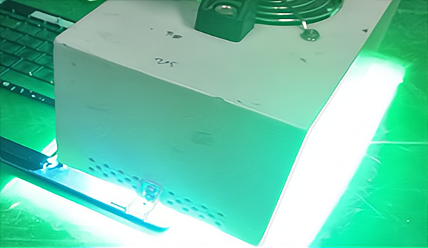 【UV三防膠】關於施膠的注意事項研泰分析有這（zhè）幾點